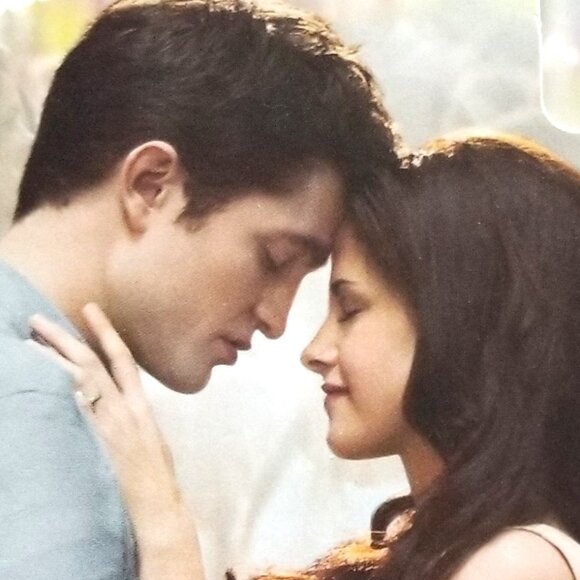 "Breaking Dawn: The Twilight Saga - Part 1" Blu-ray, Special Edition Video - Picture 8 of 11